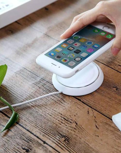 �@���O��׌��� iPhone ������