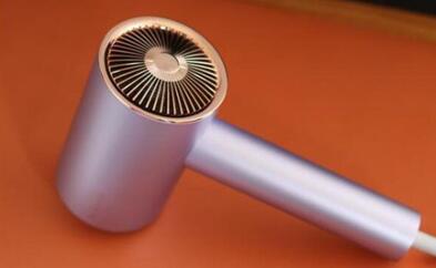 �D���^�l�ɿݿ����µĴ��L�C