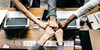 �D�����W��I����ǰ20��������ռ��