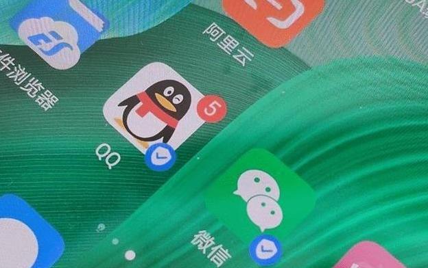 �D�����֙C(j��)�A(y��)�b����APP��Ȼ�󲿷ֶ��]��΢�ţ�ԭ��..