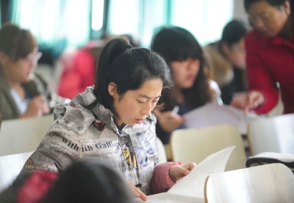 �ǻ�Ӣ�Z�����������X�����d��ʹ�÷�����B