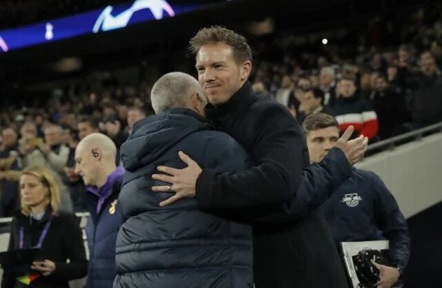 �D�����������x�_��